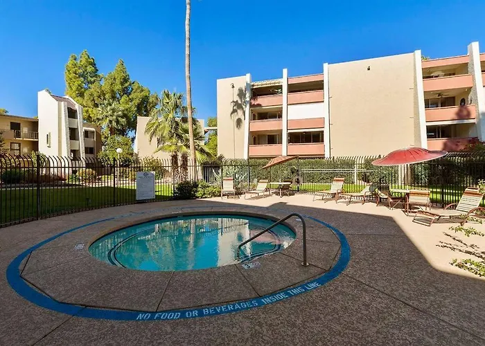 Old Town With 2 King Size * Scottsdale